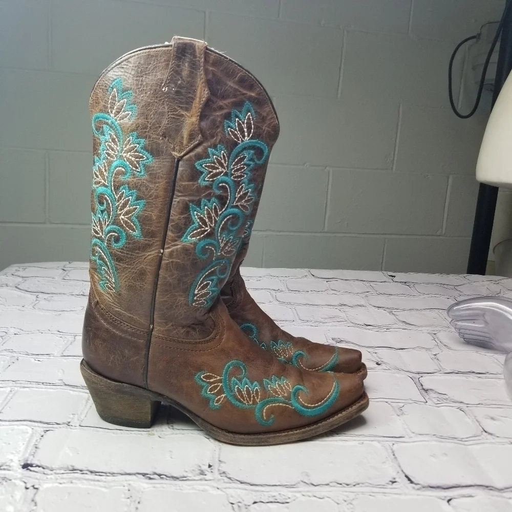 Corral teen Willa brown embroidered cowgirl boots